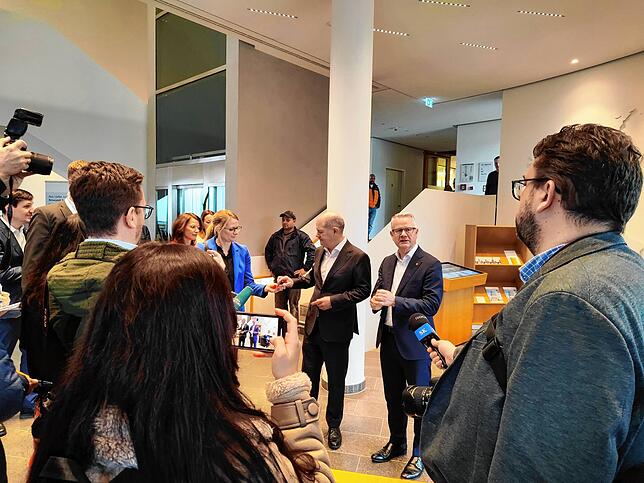 Bild 47: Kanzler Scholz besucht den Hochrhein - das sind die eindrücklichsten Bilder