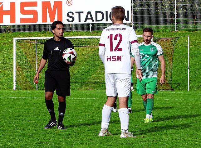 Bild 21: SV Deggenhausertal schlägt TSV Aach-Linz 3:0. Wir waren mit der Kamera dabei!