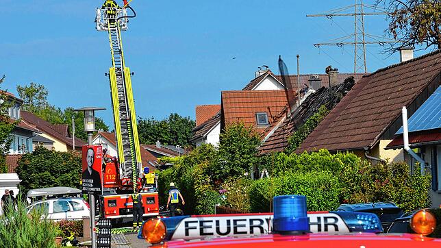 Die Markdorfer Feuerwehr bei ihrem Einsatz in der Oberen Gallusstraße. Im vergangenen Jahr und in den ersten neun Monaten dieses Jahres ...