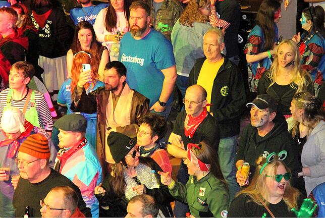 Bild 17: Mitreißende Guggenmusik bestimmte das 20- jährigen Jubiläum der „Brändbach Hupä“ in Bräunlingen.