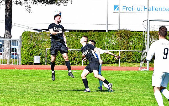 Bild 25: SG FC Wehr/Brennet siegt im Spitzenspiel mit 3:1 gegen FC WIttlingen – und wir haben Fotos!