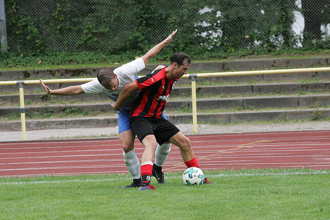 Bild 11: Spvgg. Brennet-Öflingen startet mit 3:1 beim FC Bad Säckingen in die Saison &ndash; wir haben die Bilder!