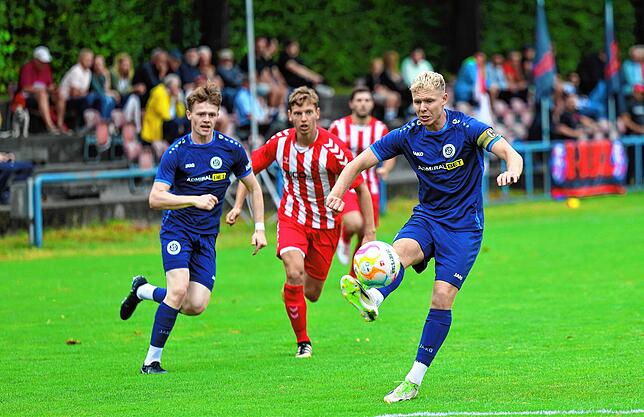 Bild 9: Die besten Bilder vom Verbandsliga-Duell zwischen SC Konstanz-Wollmatingen und dem SC Pfullendorf