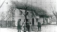 Das Schuhhaus Mutter wurde in den 20er Jahren durch Wilhelm Fechtig (links) und seinem Stiefsohn Albert Mutter (rechts) als Schumacherei ...