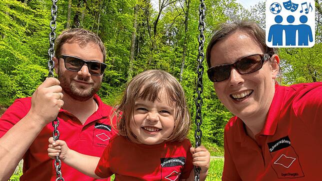 Georg und Ulrike Häußler, hier mit ihrer Tochter Emilia, sind die Familienwarte beim Schwarzwaldverein in Engen. Sie senken nicht nur ...