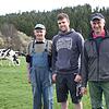 Die Familie Friedrich aus Bruggen bewirtschaftet in dem kleinen Bräunlinger Ortsteil den Breghof: Opa Paul (von links), Mathias ...