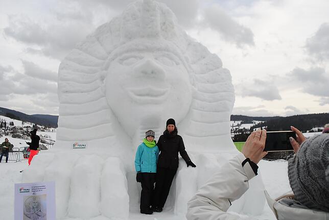 Bild 14: Schneeskulpturen-Festival in Bernau: Schauen Sie zu, wie aus Schnee Kunst wird