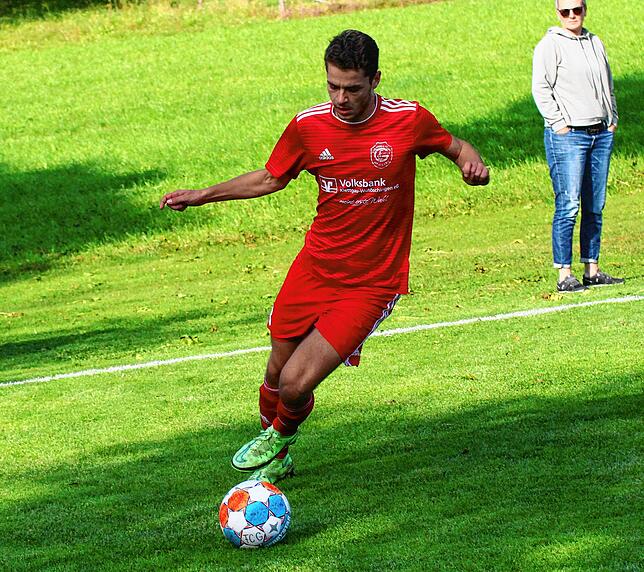 Aus dem Klettgau ins Steinatal: Patrick Klotz spielte einst beim FC Geißlingen unter Georg Isele und wechselt nun nach zwei Spielzeiten ...