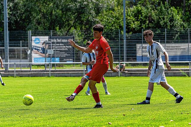 Bild 3: FC Wittlingen gewinnt Pokalpartie gegen FC Tiengen 08 mit 3:1 &ndash; wir haben Bilder!
