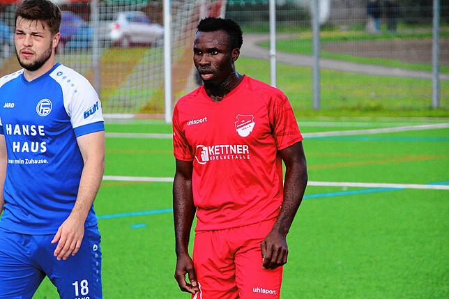 Bild 16: Die besten Bilder von der Landesliga-Partie FC Pfaffenweiler gegen FC Radolfzell!