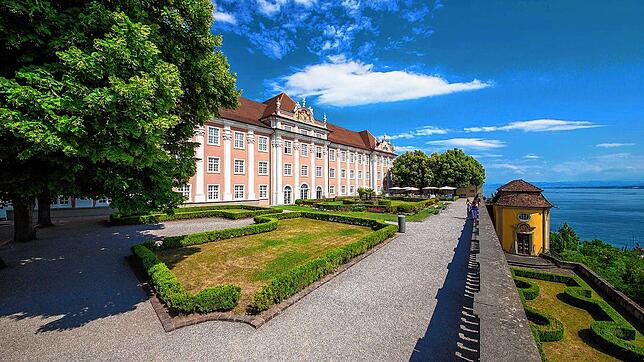 Hoch über dem Bodensee: Im Neuen Schloss in Meersburg residierten von 1750 bis 1803 die Fürstbischofe von Konstanz.