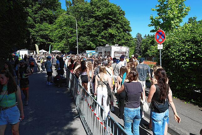 Bild 28: Endlich Campus-Festival 2025! Auf geht‘s zum Konstanzer Bodensee-Stadion