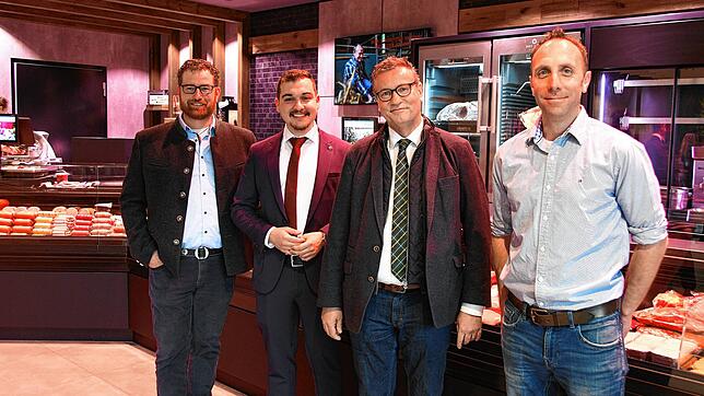 Der baden-württembergische Landwirtschaftsminister Peter Hauk (CDU) besucht die Metzgerei Zum Frieden in Tengen im Rahmen der ...