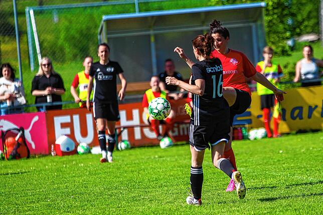 Bild 26: FC Hochrhein gewinnt Derby gegen SC Niederhof/Binzgen mit 3:1 – und wir haben Bilder!