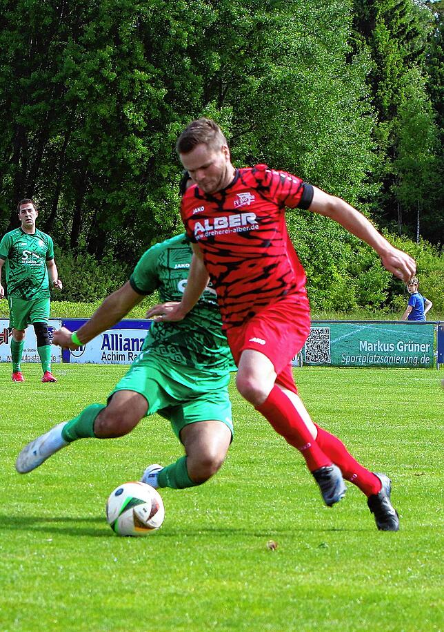 Bild 19: Vier Tore nach der Pause – TSV Aach-Linz besiegt FV Walbertsweiler. Wir waren mit der Kamera dabei!