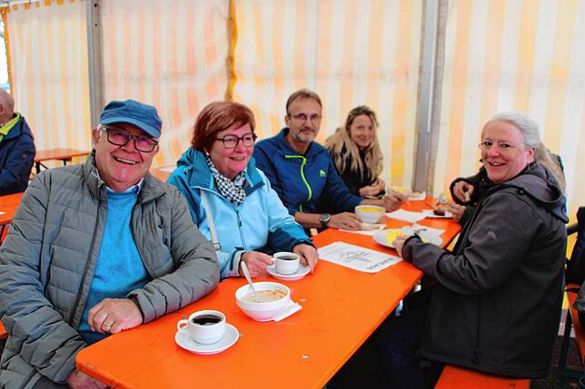 Bild 25: Bilder vom 12. Strohskulpturen-Wettbewerb in Verbindung mit dem 25. Kürbismarkt