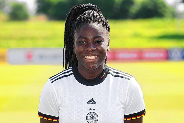 Nicole Anyomi.