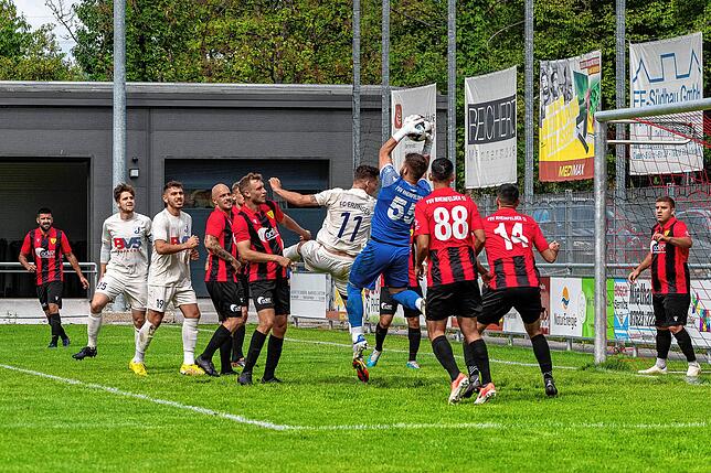 Bild 18: FSV Rheinfelden gewinnt Bezirksderby gegen den FC Erzingen mit 5:1 &ndash; und wir haben Bilder!