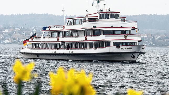Schon bald wieder auf dem Bodensee unterwegs: Das Ausflugsschiff &bdquo;MS München&ldquo; der Bodensee-Schifffahrtsbetriebe (BSB) ...