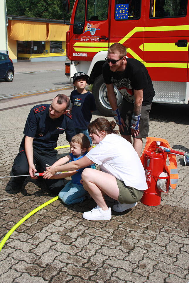 Für die Kleinen war der Mitmachtag der Freiwilligen Feuerwehr Öflingen eher ein spritziges Vergnügen.