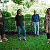 Ursula Boos, Karin Mack, Dietrich Siebörger und Stephanie Richter (von links) sind als Einzelhändler gegen Aldi und Rossmann in ...