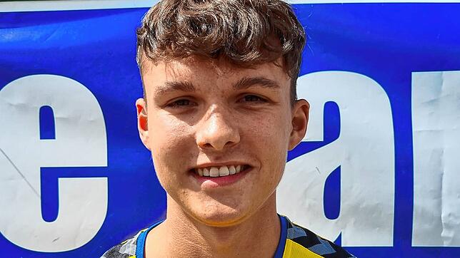 Die Fußball-Fans haben abgestimmt: Niclas Klausmann von der SG Eintracht-Gütenbach erzielte den schönsten Treffer im Monat August.