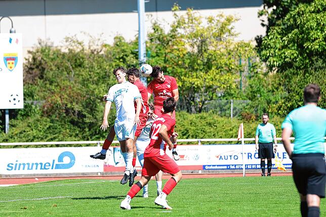 Bild 13: FC Tiengen 08 unterliegt Tabellenführer Spvgg. Gundelfingen/Wildtal mit 1:2 – und wir haben Fotos!