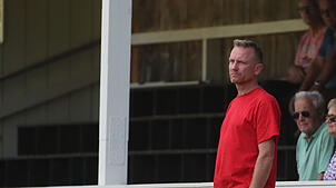 Trainer Ronny Warnick und der SC Gottmadingen-Bietingen setzten sich nach holprigem Spiel mit 4:2 gegen den FC Öhningen-Gaienhofen durch.