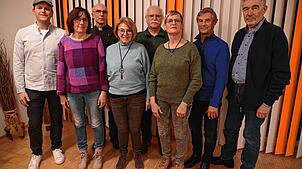Sie leiten die Geschicke des Krankenpflegevereins Tennenbronn (von links): Vorsitzender Jürgen Oehl, Beate Günter, Harald Dörflinger, ...