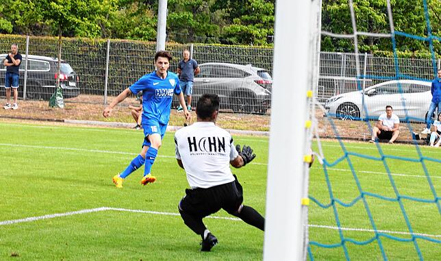 Bild 33: Klare Niederlage für SV 08 Laufenburg im Testspiel beim SV Weil &ndash; und wir haben Bilder!