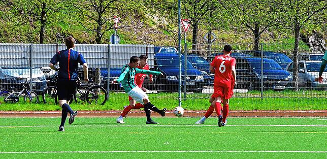 Bild 15: FC Zell besiegt den FC Tiengen 08 deutlich &ndash; und wir haben Bilder!