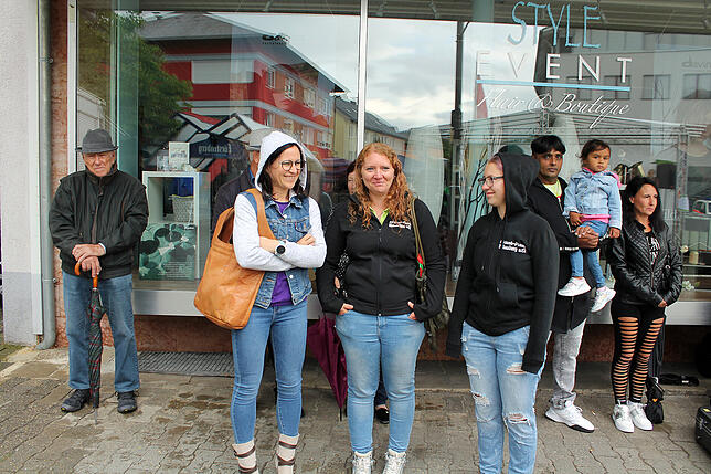Bild 24: Beim Blumberger Straßenfest war die Stimmung trotz des Regenwetters gut