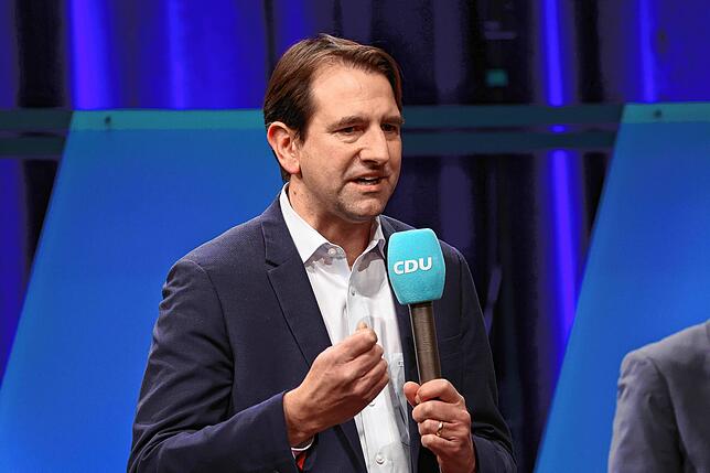 Andreas Jung, CDU-Bundestagsabgeordneter für den Wahlkreis Konstanz, tritt für Vielfalt ein in Singen.