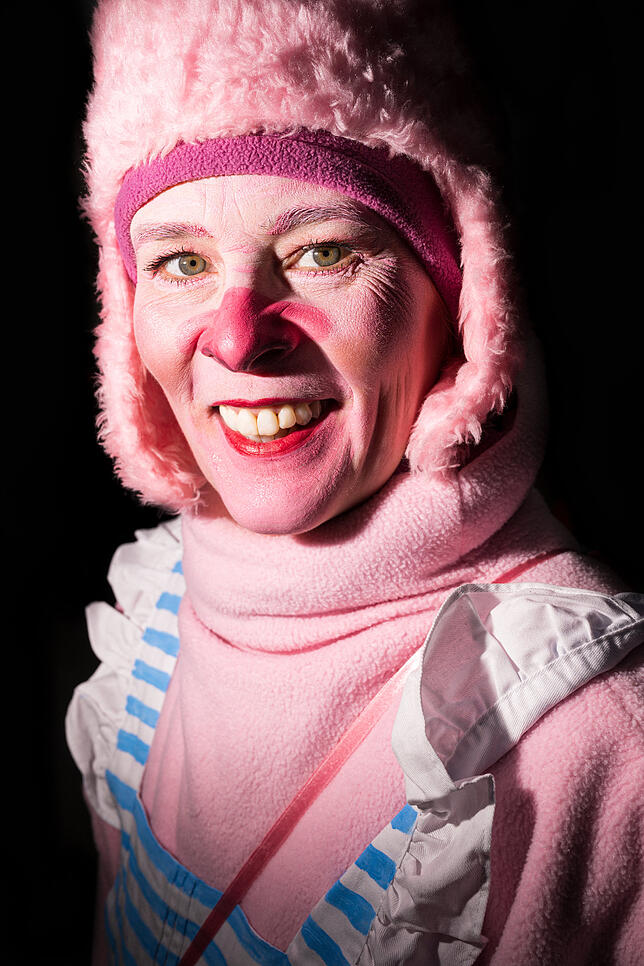 Bild 9: So haben Sie die Konstanzer Fasnacht noch nicht gesehen. Das sind die schönsten Gesichter der Straßenfasnacht