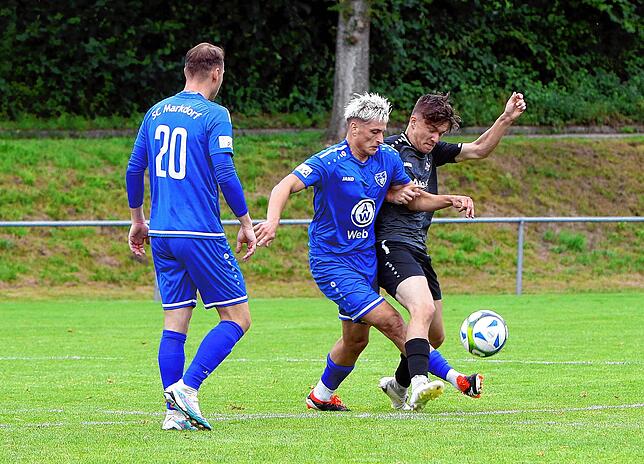 Bild 15: Die besten Bilder vom knackigen 8:0 des SC Markdorf bei den Spfr Owingen-Billafingen