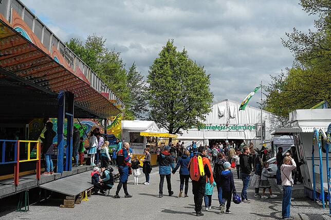 Bild 13: Bilder vom Sonntagsfrühschoppen beim Blütenfest in Oberteuringen