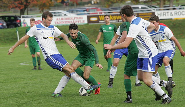 Bild 8: FC Weizen siegt beim SV Rheintal mit 3:1 &ndash; wir haben die Bilder!