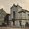 Die 1883 errichtete Konstanzer Synagoge, aufgenommen um die Jahrhundertwende. Kolorierte Postkarte.