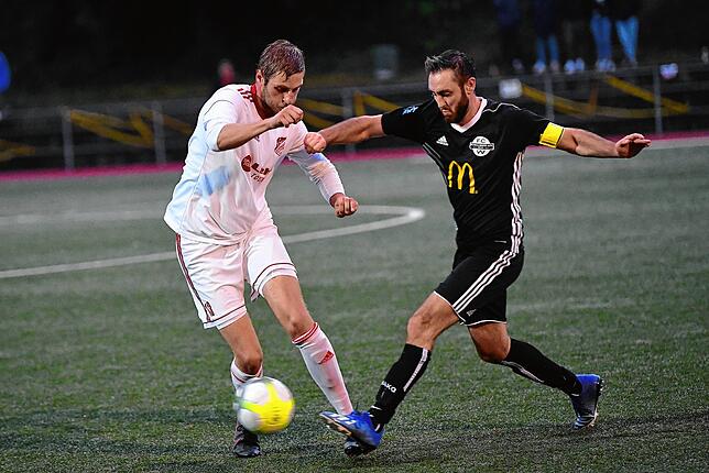 Bild 8: FC Schönau gelingt gegen den FC Wallbach der zweite Saisonsieg &ndash; hier gibt&lsquo;s Bilder!