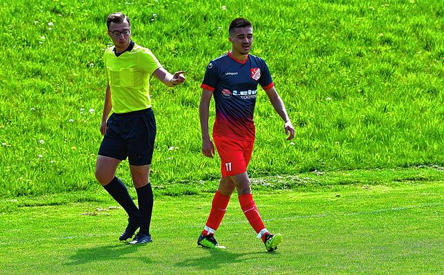 Bild 44: FC Schönau siegt überraschend mit 1:0 beim FC Erzingen &ndash; und wir haben Bilder!