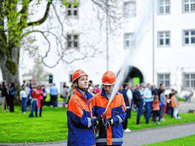 Bild 13: Tag der offenen Tür: Internats-Schüler zeigen bei Übung, was sie können