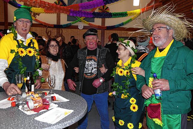 Bild 1: Rathaussturm im Deggenhausertal: Die spektakulärsten Bilder des Aufstands zur Fasnacht