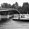 Die dritte Rheinbrücke ist fertig, unter ihr fährt der einstige Wasserbus Niederburg durch. Dieses Bild stammt von Juni 1991. Da es nun ...