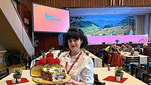 Die Konditorin aus Furtwangen backt seit sieben Jahren die traditionelle Torte. Foto: Ana Kostava