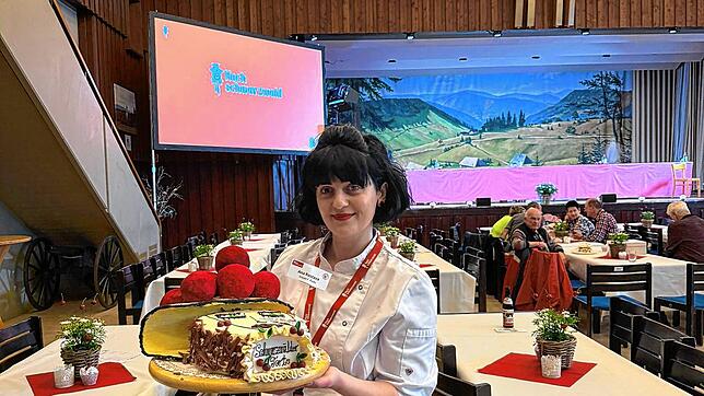 Die Konditorin aus Furtwangen backt seit sieben Jahren die traditionelle Torte. Foto: Ana Kostava