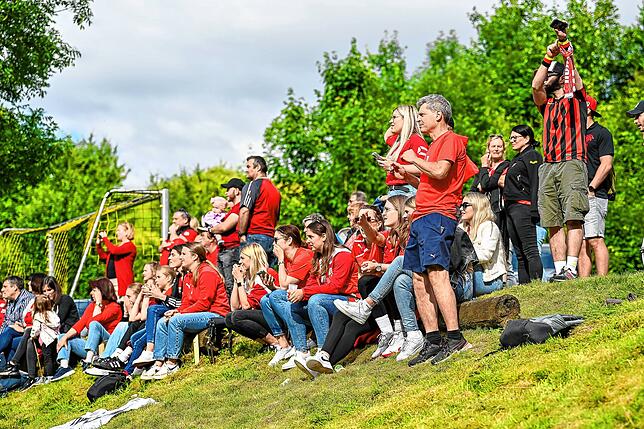Bild 24: FC Hochrhein steigt in die Bezirksliga auf – und wir haben Bilder!
