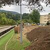 Die Zufahrtsstraße zum Obdachlosenheim soll bald fertig sein.