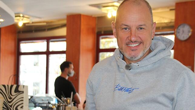 Frank Rosin verhilft dem Betreiber des &bdquo;KC Kitchen&ldquo; in Pfullendorf zu einem neuen Konzept.