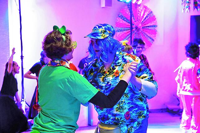 Bild 10: Schmodoball 2025 in St. Georgen: So spektakulär war das Event im Goldenen Auerhahn – Bilder hier!