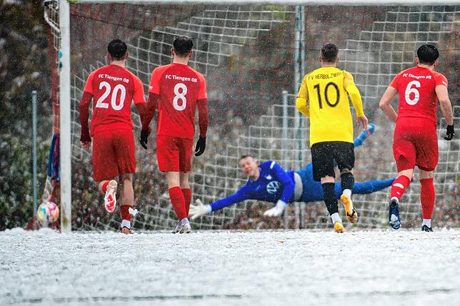 Bild 16: FC Tiengen 08 und FV Herbolzheim trennen sich 1:1 &ndash; und wir haben Bilder!